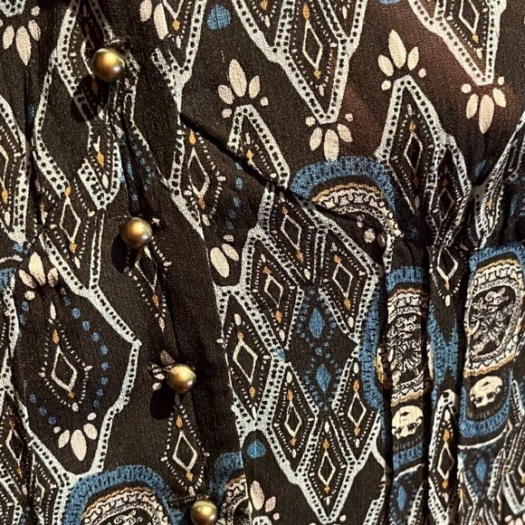 Semi Sheer Blue and Black Long Sleeve V-Neck Career Layer Blouse Top - Picture 3 of 12